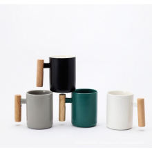 Creatively New Designed Coffee Ceramic Mug With Wood Handle And Lid